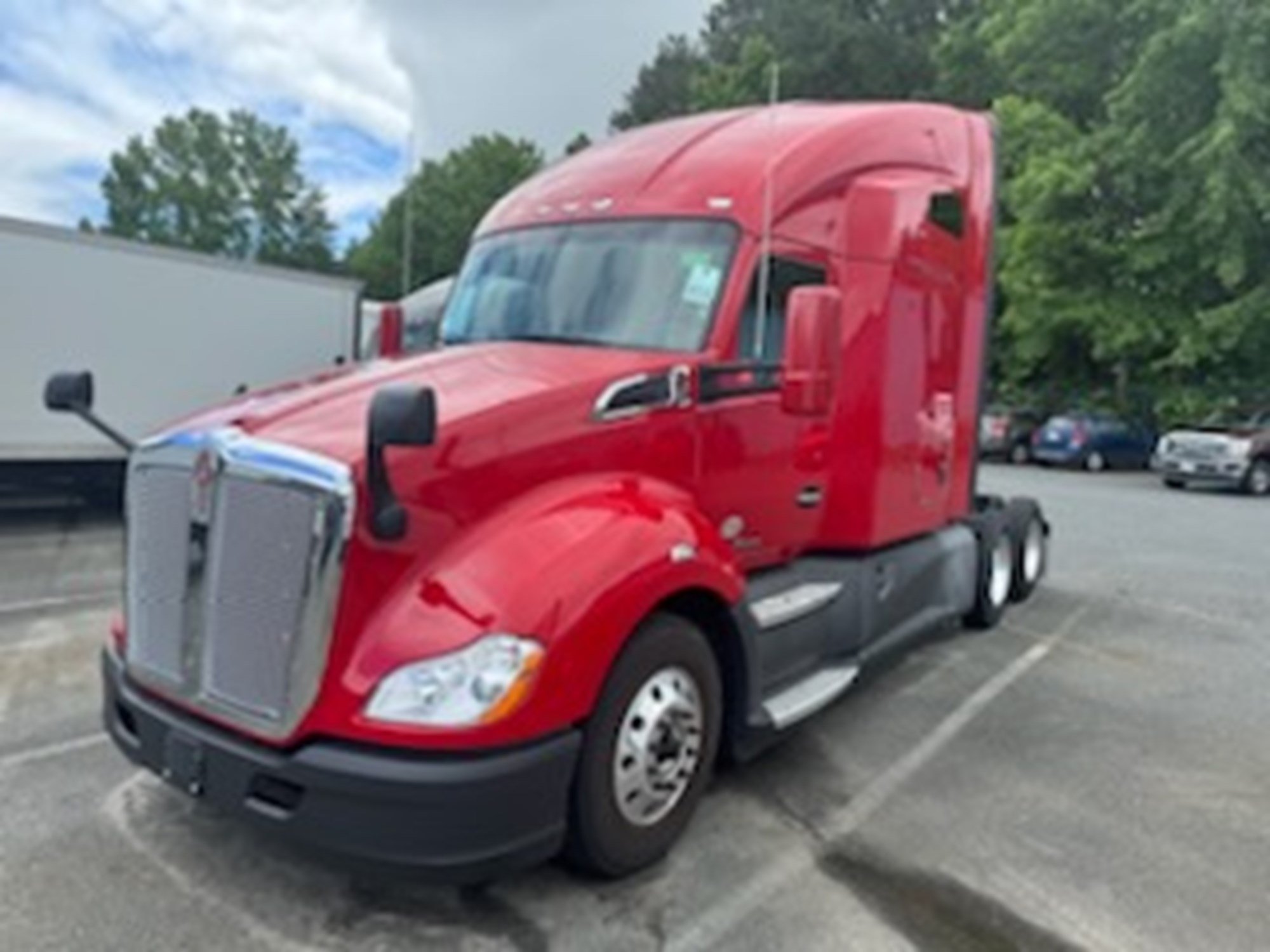 2020 Kenworth T680 - image 1 of 6