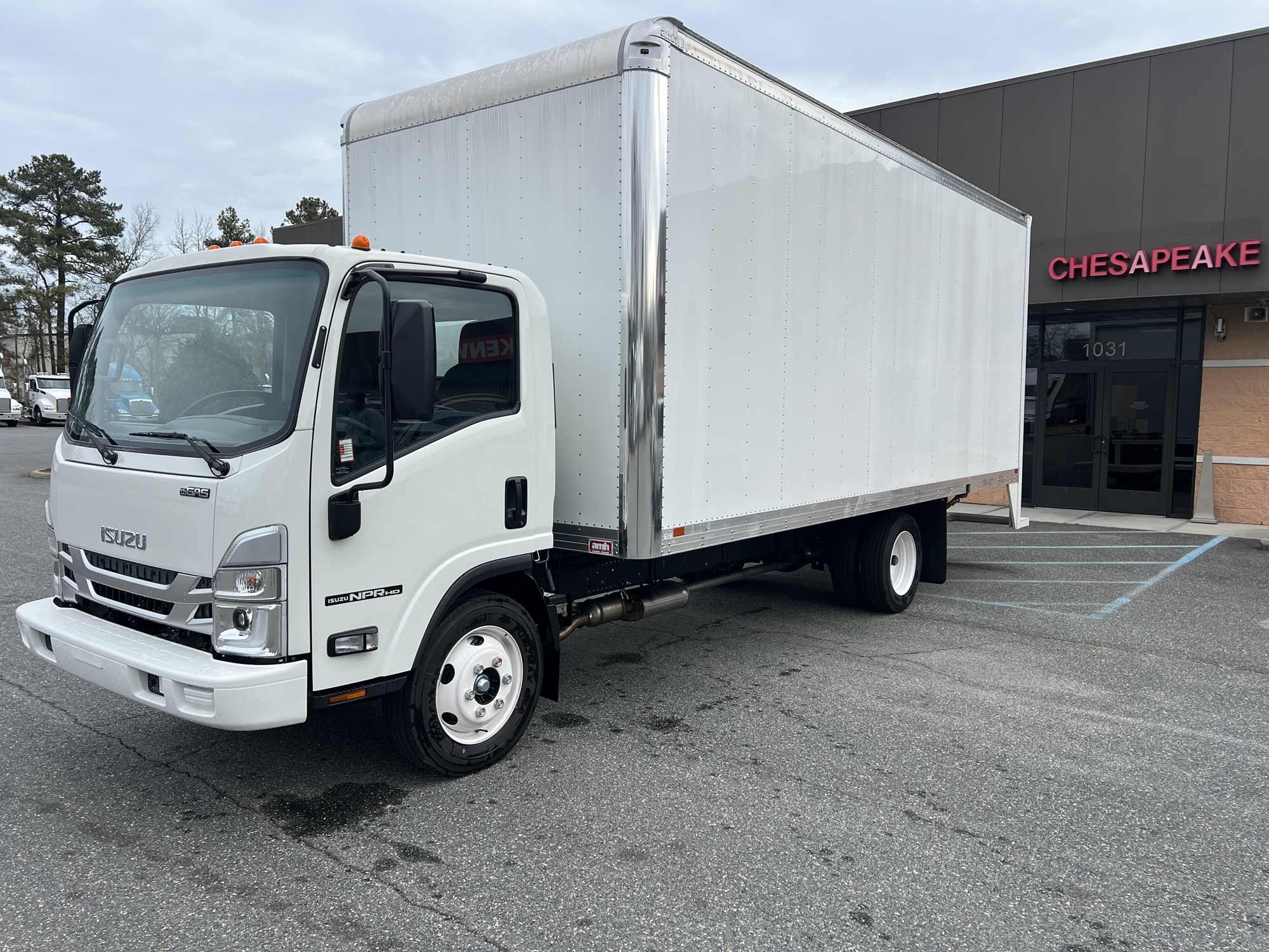 2024 Isuzu NPR GAS HD 1F4 - image 1 of 6