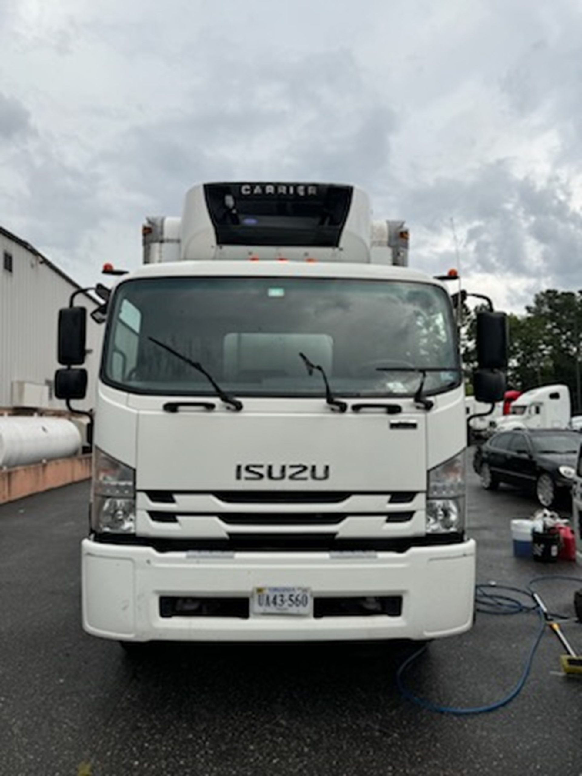 2018 Isuzu FTR MT3 - image 2 of 6